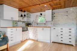 https://storage.googleapis.com/homestra-images/property-image-17a47a52-b17a-40a9-9cba-1acdcb041a0b-1758452759.jpg