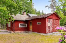 https://storage.googleapis.com/homestra-images/property-image-1870b6c6-52f8-4af5-8092-877d11d3f8f7-1753976336.jpg