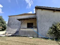 https://storage.googleapis.com/homestra-images/property-image-1d683b15-99bc-4e83-8e37-2f4d0e34c58e-1790504258.jpg