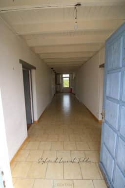https://storage.googleapis.com/homestra-images/property-image-1ee71364-989e-4479-b3c9-637018789b33-1754835713.jpg