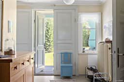 https://storage.googleapis.com/homestra-images/property-image-23ef4d2e-c2e1-45bc-addb-c600c42cd581-1777762418.jpg