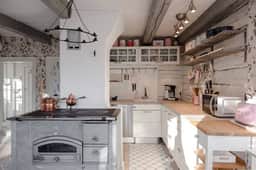 https://storage.googleapis.com/homestra-images/property-image-25b958e2-fb1a-4164-beaf-2effb4cc97a7-1761488717.jpg