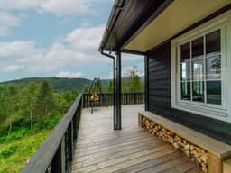 https://storage.googleapis.com/homestra-images/property-image-280ed3d9-9b2b-493c-9336-398713ed226d-1789213278.jpg