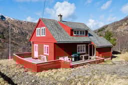 https://storage.googleapis.com/homestra-images/property-image-29221322-3390-4001-9752-ad7dc1fa0252-1746340316.jpg