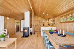 https://storage.googleapis.com/homestra-images/property-image-2a3d538a-ca35-4d74-895d-60dd89141cad-1753812142.jpg