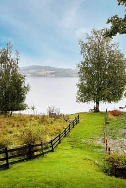 https://storage.googleapis.com/homestra-images/property-image-2ad4e03b-9783-49e7-a355-7bce21cb2f6c-1760633347.jpg