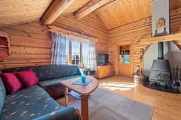https://storage.googleapis.com/homestra-images/property-image-2b34162d-67e1-4c16-bd63-508f4597350e-1780260931.jpg
