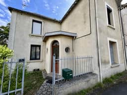 https://storage.googleapis.com/homestra-images/property-image-2bb3b65c-4911-41b9-908b-cff4b765e1d1-1783273007.jpg