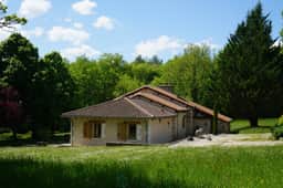 https://storage.googleapis.com/homestra-images/property-image-2bd16f7d-0200-44e1-a111-e2aad4202c68-1746359183.jpg