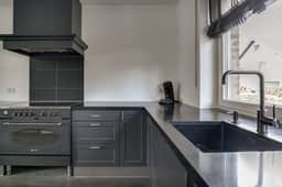 https://storage.googleapis.com/homestra-images/property-image-2c6ede38-e75c-4914-bdea-97555ffcc27e-1755796529.jpg