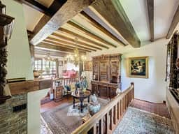 https://storage.googleapis.com/homestra-images/property-image-2ccc098e-4fc6-4151-91f6-d9c364cf1dd4-1757612396.jpg
