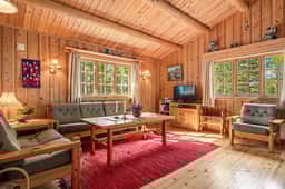 https://storage.googleapis.com/homestra-images/property-image-2d1f0996-215b-4185-97bf-d06932077c06-1758047828.jpg
