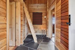 https://storage.googleapis.com/homestra-images/property-image-2e101f45-d69d-41c5-bd75-93b13b24f9b7-1757762510.jpg