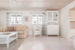 https://storage.googleapis.com/homestra-images/property-image-336bbd39-bb8e-4916-86b3-12183f8aa4cf-1759399551.jpg