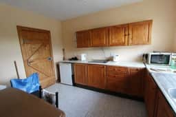 https://storage.googleapis.com/homestra-images/property-image-3980bf5a-20ff-450d-b3b3-b9b901f586c9-1750097572.jpg