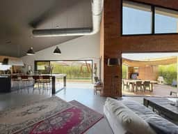 https://storage.googleapis.com/homestra-images/property-image-39a9bac2-e3df-493e-9288-48af355f4c0c-1788684137.jpg