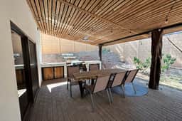 https://storage.googleapis.com/homestra-images/property-image-39b0b790-69a0-4636-bf51-30377c30a6cc-1792862043.jpg