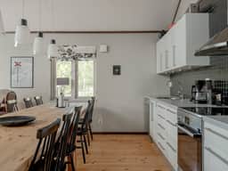 https://storage.googleapis.com/homestra-images/property-image-3be23459-bd79-4942-8f28-15489045d575-1777762211.jpg
