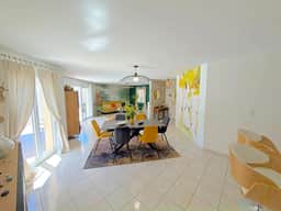 https://storage.googleapis.com/homestra-images/property-image-3e412bdf-057c-4d64-8ad1-6e6c2bcb84de-1777762007.jpg