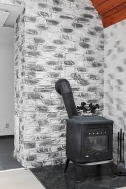 https://storage.googleapis.com/homestra-images/property-image-3e8248b8-c03e-47c2-92f6-d30ccea371ea-1790508127.jpg