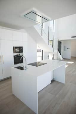 https://storage.googleapis.com/homestra-images/property-image-3f003305-0e17-4004-9cb4-4946a56f38f1-1752084008.jpg