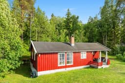 https://storage.googleapis.com/homestra-images/property-image-3fd5ff18-7c69-4cb8-92bf-0a32468d54e8-1754334139.jpg