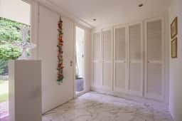 https://storage.googleapis.com/homestra-images/property-image-40f32954-fa56-488d-bf6d-dcabba90469a-1792260394.jpg
