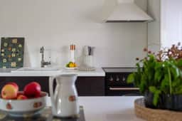https://storage.googleapis.com/homestra-images/property-image-43bc2ec9-16de-42ab-9cc3-1a273d8adc25-1746972001.jpg