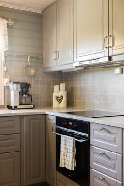 https://storage.googleapis.com/homestra-images/property-image-4a2cf6fd-47ef-4f93-96d2-8945890a1aeb-1747160054.jpg