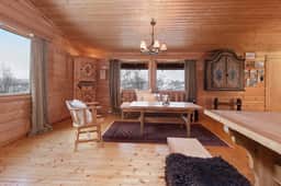https://storage.googleapis.com/homestra-images/property-image-4ad190b1-6379-4dd8-ae08-9693eef468ce-1759947152.jpg
