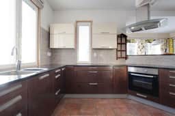 https://storage.googleapis.com/homestra-images/property-image-4ba431de-27f0-4184-bf9d-8d931d236231-1784408841.jpg