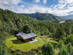 https://storage.googleapis.com/homestra-images/property-image-4bdd65d8-3189-4934-b63c-239c32166e3f-1756236194.jpg