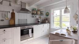 https://storage.googleapis.com/homestra-images/property-image-4f967c0c-e3f8-43ac-885e-5c7c95d5549b-1776853112.jpg