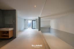 https://storage.googleapis.com/homestra-images/property-image-53e24006-d3a5-48db-b79e-93119627b8e5-1755965006.jpg