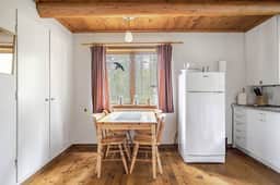 https://storage.googleapis.com/homestra-images/property-image-53f2274c-4db2-4e55-bc18-b72e1cf16878-1758452750.jpg