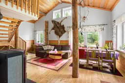 https://storage.googleapis.com/homestra-images/property-image-542a0848-f5ce-47f9-8fe3-1e216a6da17e-1758452753.jpg