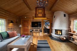 https://storage.googleapis.com/homestra-images/property-image-55ce273e-cff0-4c5e-9efb-debaaca37298-1789212338.jpg