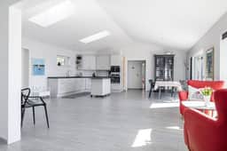 https://storage.googleapis.com/homestra-images/property-image-57afecd5-d3f2-4a6c-b5e5-6f80479bcf99-1752257974.jpg