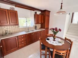 https://storage.googleapis.com/homestra-images/property-image-57c7f3c0-6e1b-40d4-afc1-754c7a9f216c-1756833851.jpg