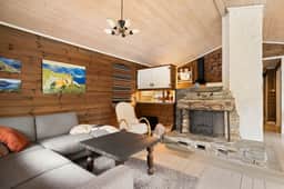 https://storage.googleapis.com/homestra-images/property-image-59fac093-d463-4ba4-aa63-a9de785a5247-1786907888.jpg
