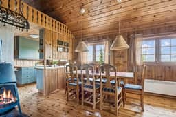 https://storage.googleapis.com/homestra-images/property-image-5dd95e66-c907-44cd-ac96-849101efdefa-1749399472.jpg