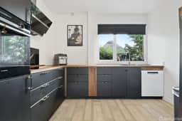 https://storage.googleapis.com/homestra-images/property-image-5ed21fdd-3844-44ef-ac0f-806649e8364d-1749394592.jpg
