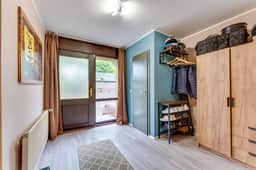 https://storage.googleapis.com/homestra-images/property-image-60aadb61-5c68-4325-803b-f306915b7b96-1760209212.jpg
