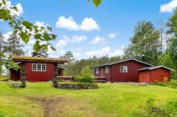 https://storage.googleapis.com/homestra-images/property-image-64c34341-9220-45d5-ad81-43344b755535-1751108398.jpg