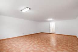 https://storage.googleapis.com/homestra-images/property-image-66fb20a5-fe62-4544-862f-deed00ec55fb-1748447549.jpg