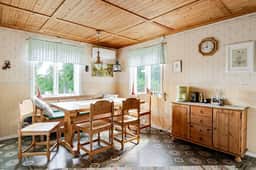 https://storage.googleapis.com/homestra-images/property-image-675213c5-6864-4395-9d44-89e5697f4102-1755020741.jpg