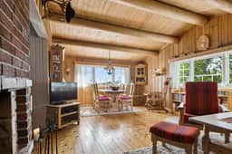 https://storage.googleapis.com/homestra-images/property-image-69212b49-1ef8-4633-86aa-603d422ce9e9-1757015656.jpg