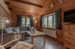 https://storage.googleapis.com/homestra-images/property-image-6a165980-4077-4568-8776-3af04d0727b9-1752342450.jpg