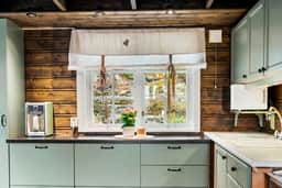 https://storage.googleapis.com/homestra-images/property-image-6c5cc079-9a33-4989-a653-d8557d3379e8-1747161813.jpg