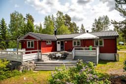https://storage.googleapis.com/homestra-images/property-image-712435bd-af39-472a-942f-76754bf5c4e6-1757015548.jpg